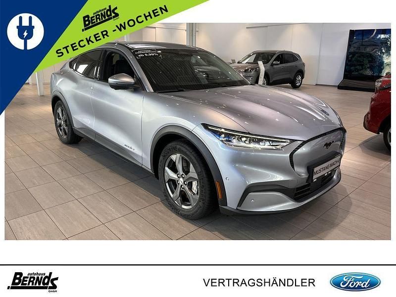 Othercolor Gebraucht 2022 Ford Mustang Mach-E Standard Range SUV | 38.999 € (Etwas zu teuer) - Bild 1/4