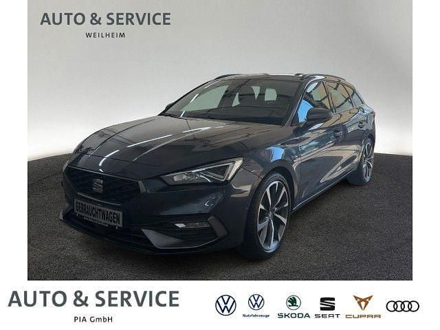 Grau Gebraucht 2022 Seat Leon FR-Line Limousine | 21.990 € (Fairer Preis) - Bild 1/4