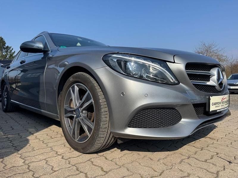 Gebraucht Mercedes C250 204 PS (150 kW) 2016 Silber Kombi