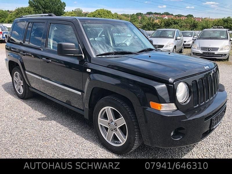 Gebraucht Jeep Patriot Limited 140 PS (102 kW) 2008 Schwarz SUV