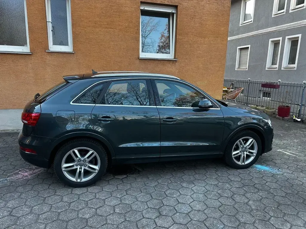 Gebraucht Audi Q3 Sport 179 PS (131 kW) 2017 SUV