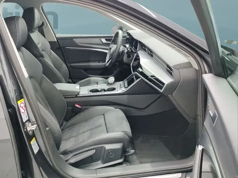 Gebraucht Audi A6 Advanced 163 PS (119 kW) 2025 Grau Limousine