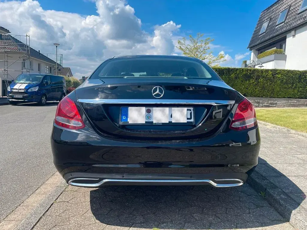 Gebraucht Mercedes C200 184 PS (135 kW) 2016 Schwarz Limousine