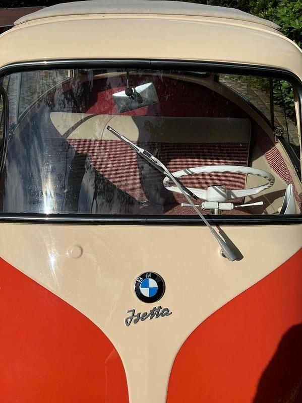 Gebraucht 1958 BMW Isetta 250 Coupé | 19.000 € - Bild 1/4