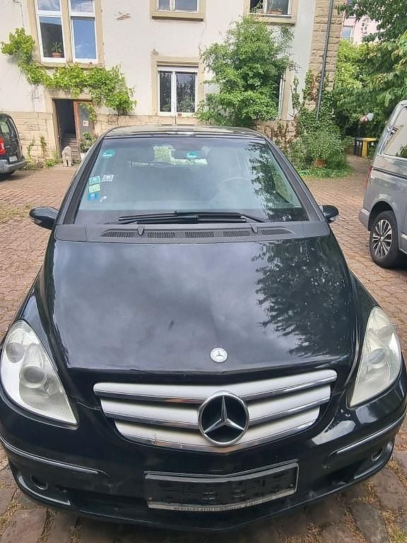 Schwarz Gebraucht 2008 Mercedes B180 Edition Van / Kleinbus | 800 € (Superpreis) - Bild 1/4