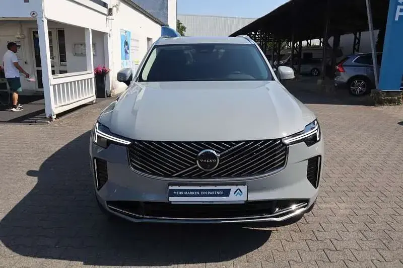 Gebraucht Volvo XC90 455 PS (334 kW) 2025 Vapour grey SUV