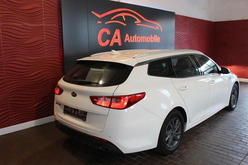 Gebraucht Kia Optima Edition 7 136 PS (100 kW) 2019 Weiß Kombi
