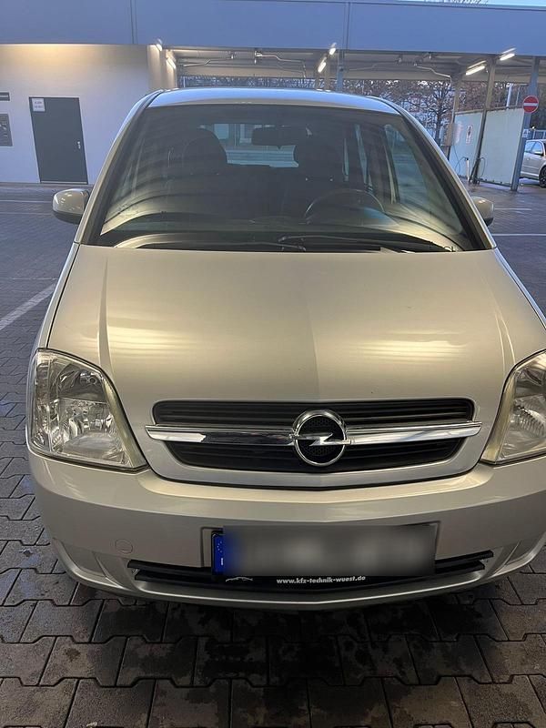 Grau Gebraucht 2005 Opel Meriva Van / Kleinbus | 1.129 € (Guter Preis) - Bild 1/4
