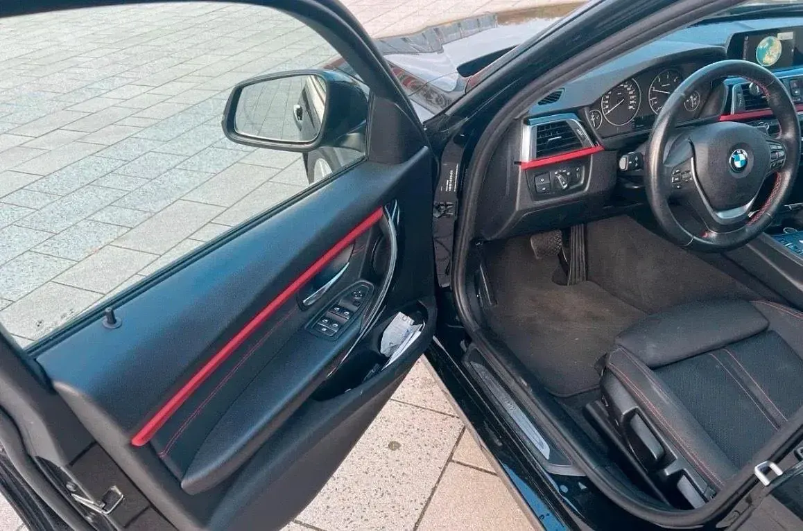Gebraucht BMW 320 190 PS (139 kW) 2017 Schwarz Kombi