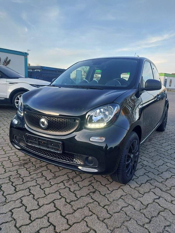 Gebraucht Smart ForFour 71 PS (52 kW) 2017 Schwarz Kleinwagen