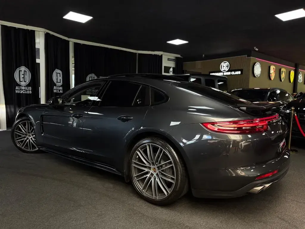 Gebraucht Porsche Panamera 4S Chrono 421 PS (309 kW) 2017 Grau Kleinwagen