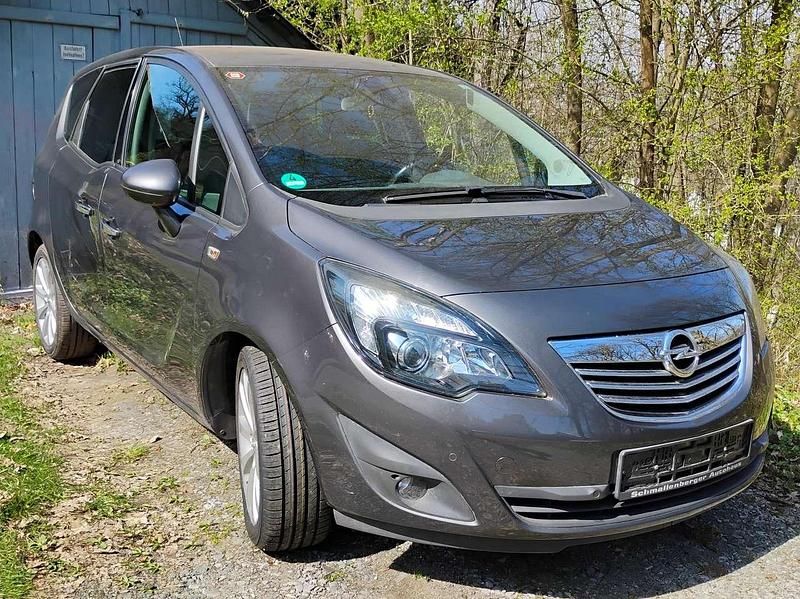 Gebraucht Opel Meriva 120 PS (88 kW) 2011 Van / Kleinbus