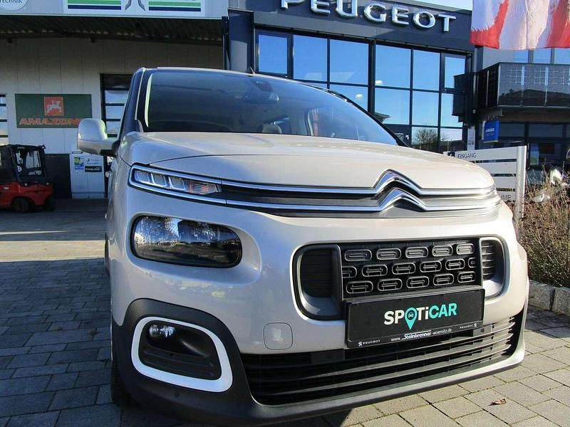 Lackierung sable Gebraucht 2020 Citroën Berlingo Feel Van / Kleinbus | 19.900 € (Guter Preis) - Bild 1/4