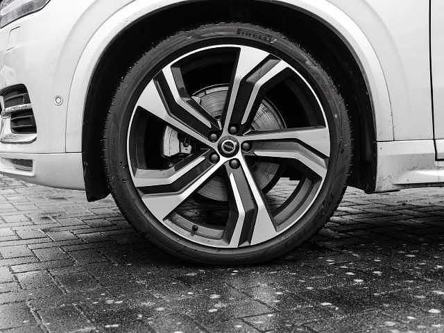 Gebraucht Volvo XC90 173 PS (127 kW) 2023 SUV