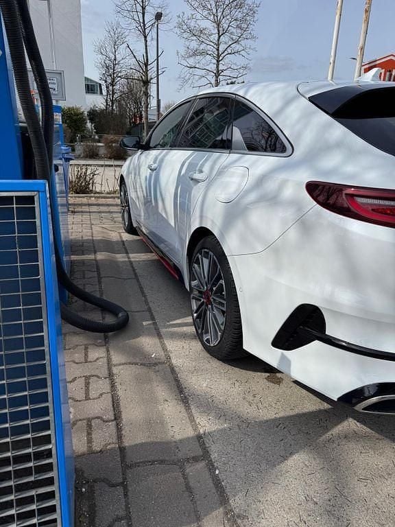 Gebraucht Kia ProCeed GT 204 PS (150 kW) 2021 Weiß Kombi