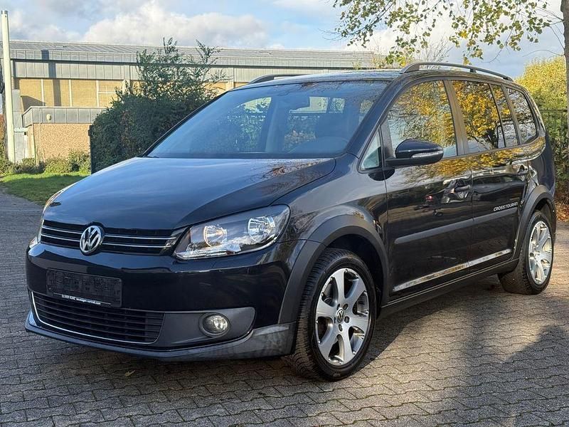 Gebraucht VW Touran Cross 140 PS (102 kW) 2011 Schwarz Van / Kleinbus
