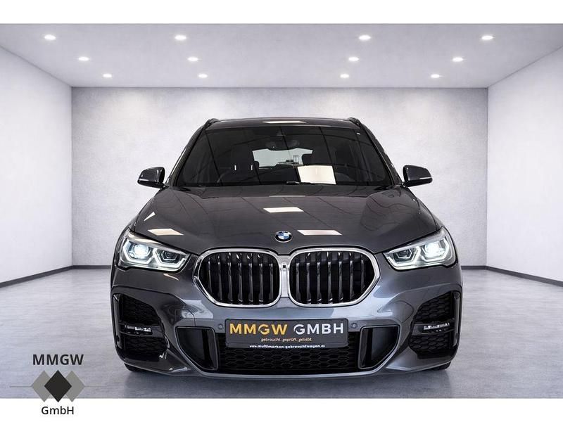 Gebraucht BMW X1 M Sport 136 PS (100 kW) 2021 Mineralgrau metallic SUV