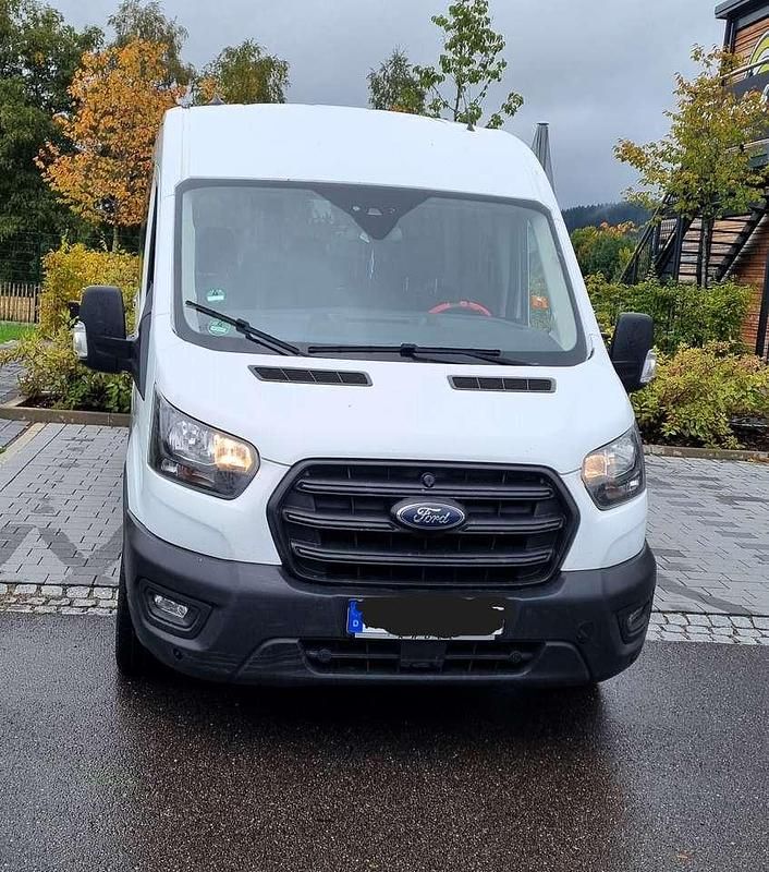 Gebraucht Ford Transit Trend 150 PS (110 kW) 2023 Weiß Kombi