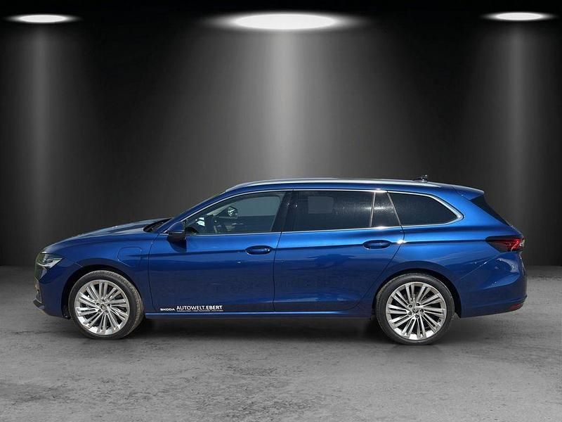 Gebraucht Skoda Superb Selection 204 PS (150 kW) 2025 Blau Kombi