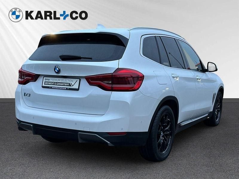 Gebraucht BMW iX3 210 kW (286 PS) 2021 Weiss SUV