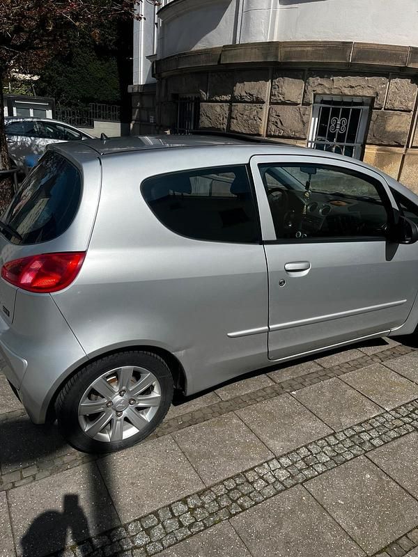 Gebraucht Mitsubishi Colt 95 PS (69 kW) 2007 Silber Kleinwagen