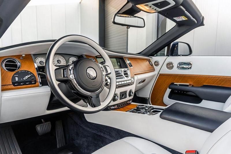 Gebraucht Rolls Royce Dawn 571 PS (419 kW) 2017 Blau Cabrio