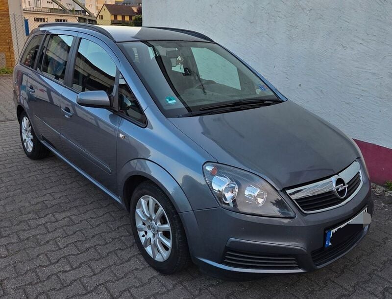 Grau Gebraucht 2007 Opel Zafira Cosmo Van / Kleinbus | 1.993 € (Guter Preis) - Bild 1/4