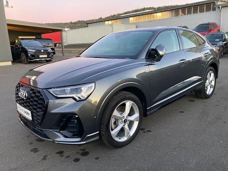 Daytonagrau Gebraucht 2022 Audi Q3 Sportback S-Line SUV | 37.950 € (Guter Preis) - Bild 1/4