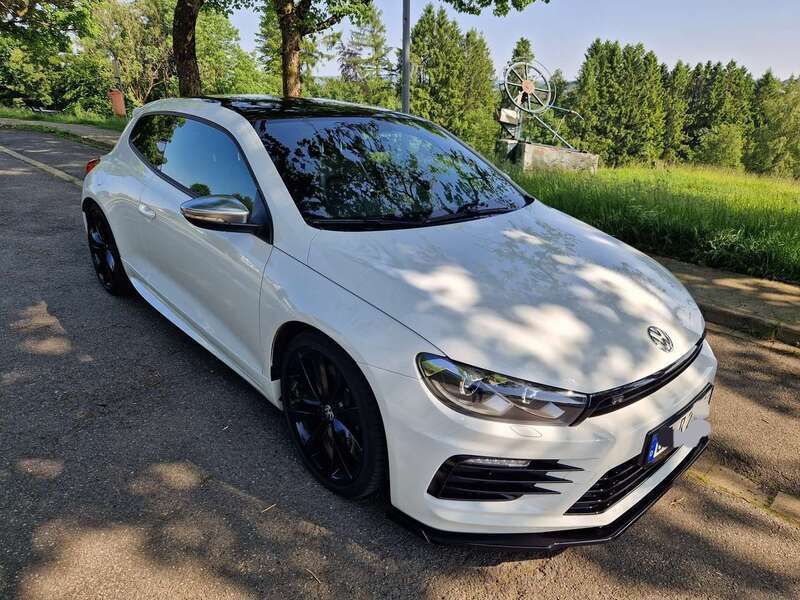 Weiß Gebraucht 2017 VW Scirocco R Coupé | 26.500 € (Teuer) - Bild 1/4