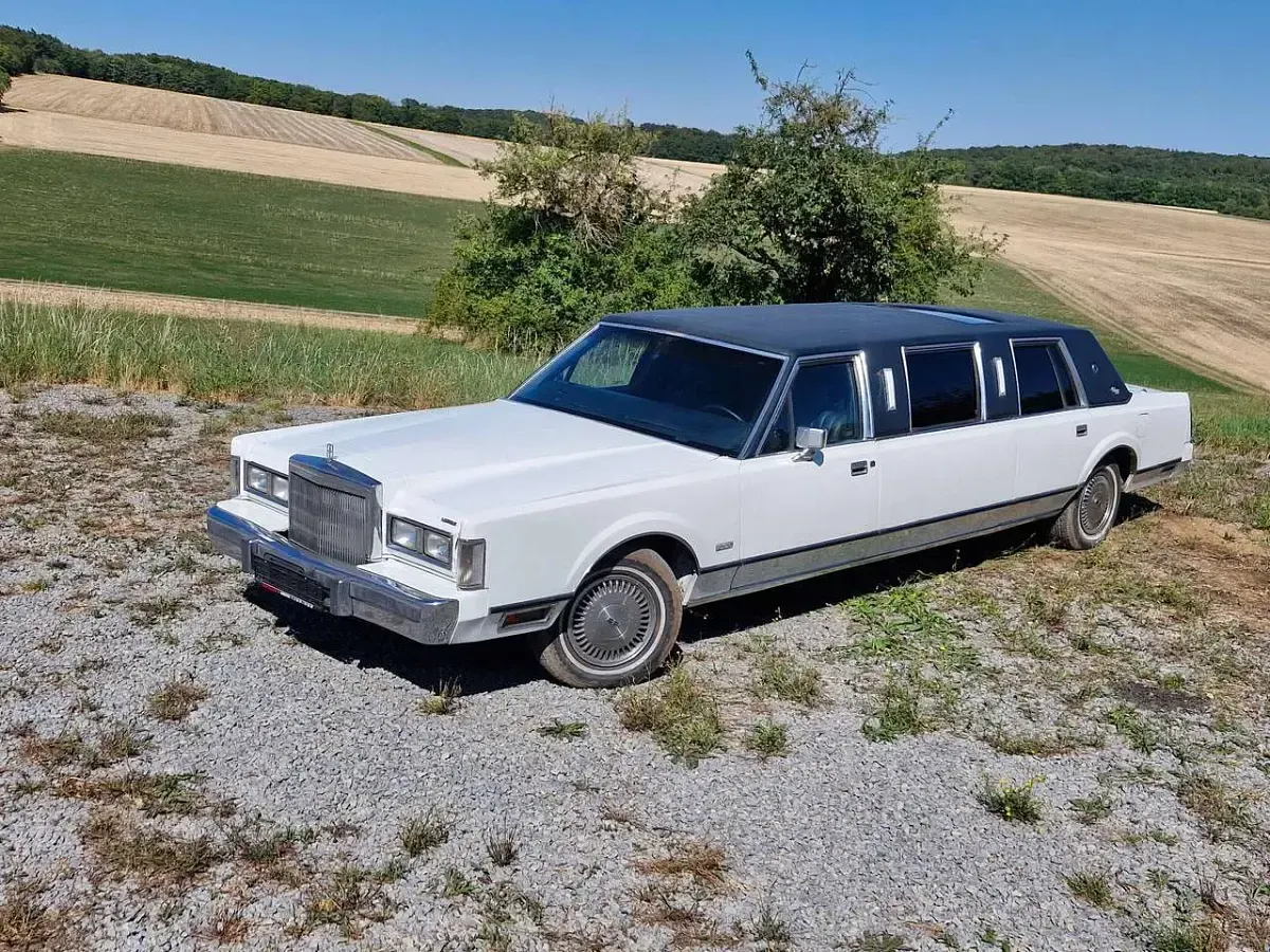 Gebraucht Lincoln Town Car 151 PS (111 kW) 1988 Weiß Limousine