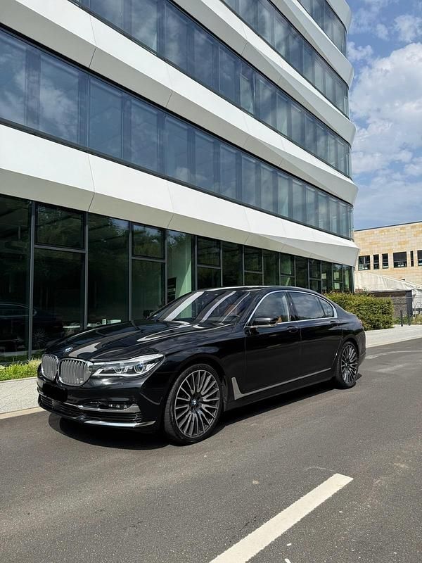 Gebraucht BMW 730L Executive 265 PS (194 kW) 2017 Schwarz Limousine