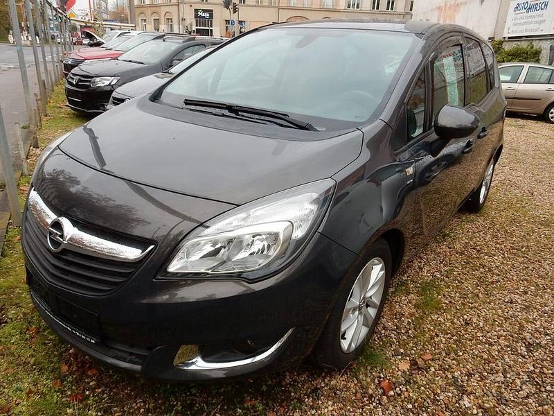 Grau Gebraucht 2016 Opel Meriva drive Van / Kleinbus | 8.700 € (Fairer Preis) - Bild 1/4