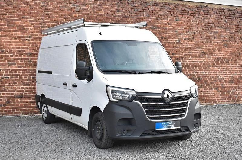 Gebraucht Renault Master 150 PS (110 kW) 2021 Weiß Van / Kleinbus