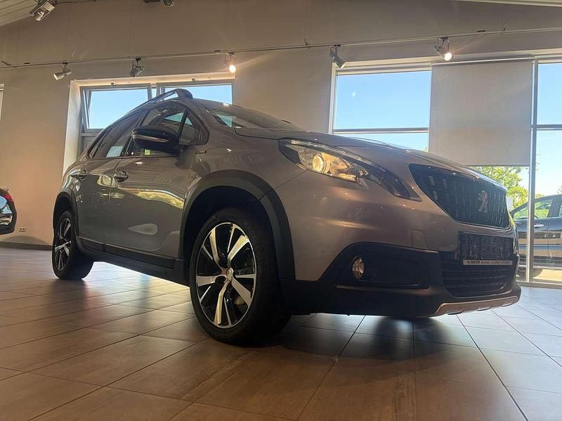 Gebraucht Peugeot 2008 Allure GT-Line 110 PS (80 kW) 2017 Lack grau artense/metallic SUV