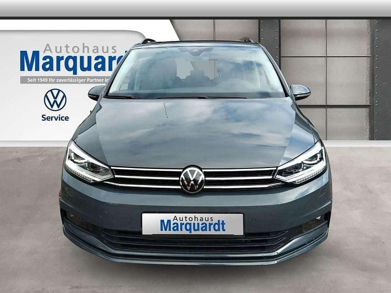 Neu VW Touran 150 PS (110 kW) 2025 Grau Van / Kleinbus