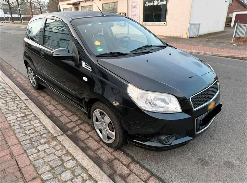 Gebraucht Chevrolet Aveo 101 PS (74 kW) 2009 Schwarz Kleinwagen