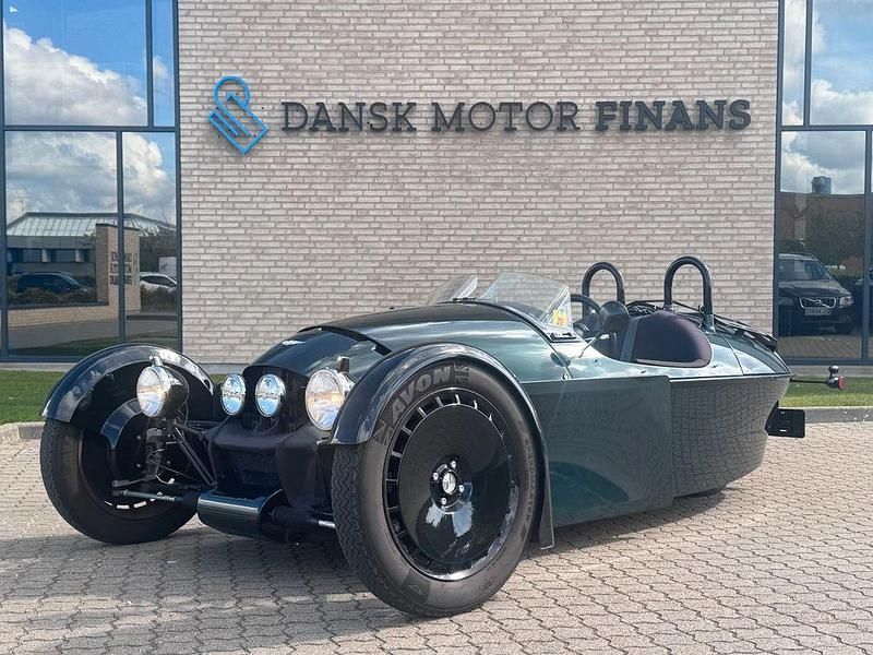 Grün Gebraucht 2023 Morgan 3 Wheeler Cabrio | 57.800 € - Bild 1/4