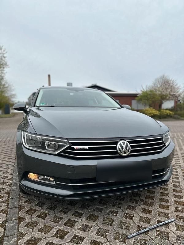 Second-hand VW Passat 190 CP (139 kW) 2016 Gri Break