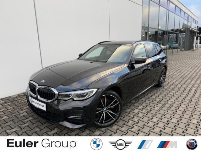 Schwarz Gebraucht 2021 BMW 320e M Sport Kombi | 29.949 € (Guter Preis) - Bild 1/4