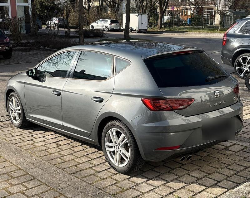 Gebraucht Seat Leon FR 125 PS (91 kW) 2018 Grau Limousine