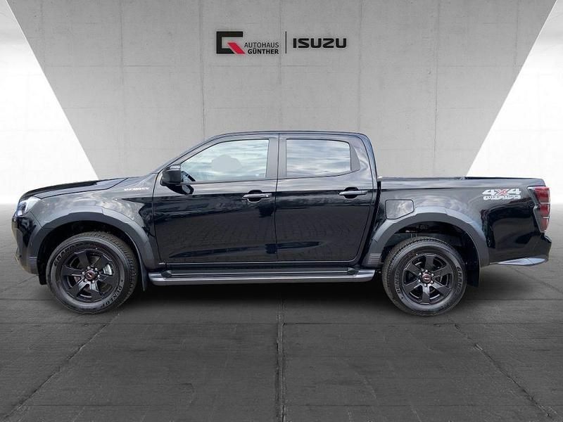 Gebraucht Isuzu D-Max 163 PS (119 kW) 2025 Onyx black Pickup