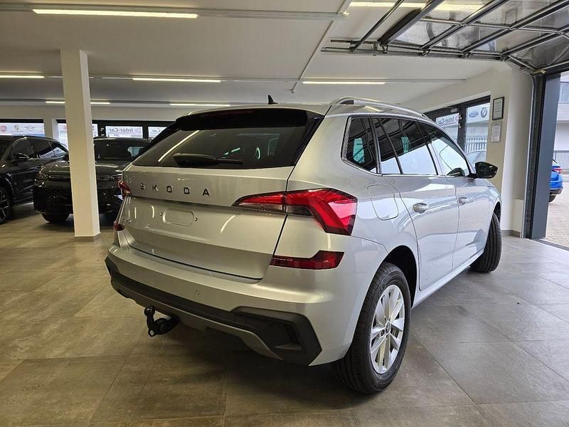 Neu Skoda Kamiq Selection 116 PS (85 kW) 2026 Silber SUV