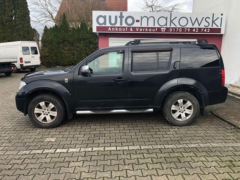 Schwarz Gebraucht 2007 Nissan Pathfinder SUV | 6.450 € (Superpreis) - Bild 1/4