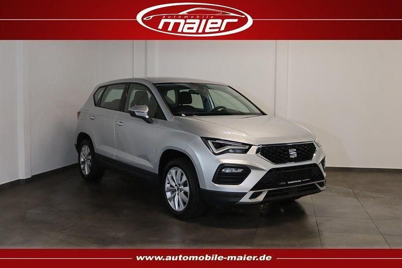 Reflexsilber Gebraucht 2024 Seat Ateca Style SUV | 21.900 € (Superpreis) - Bild 1/4