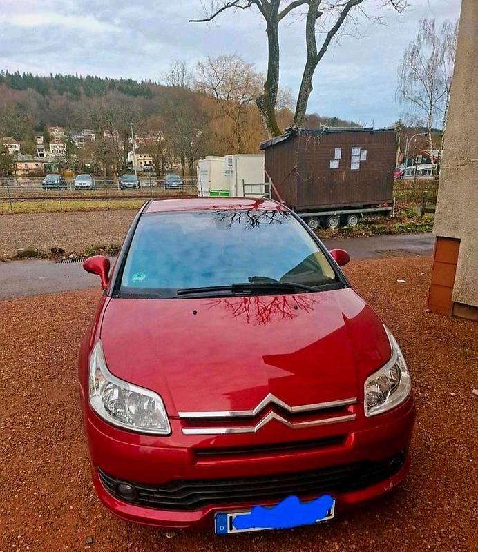 Rot Gebraucht 2008 Citroën C4 Limousine | 1.800 € (Guter Preis) - Bild 1/4