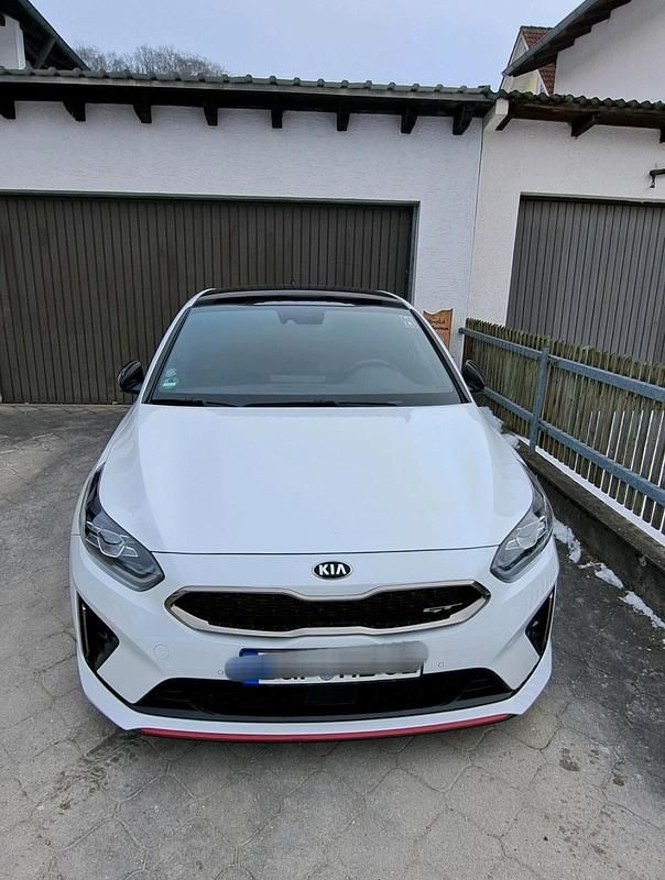 Gebraucht Kia ProCeed GT 228 PS (167 kW) 2020 Weiß Kombi