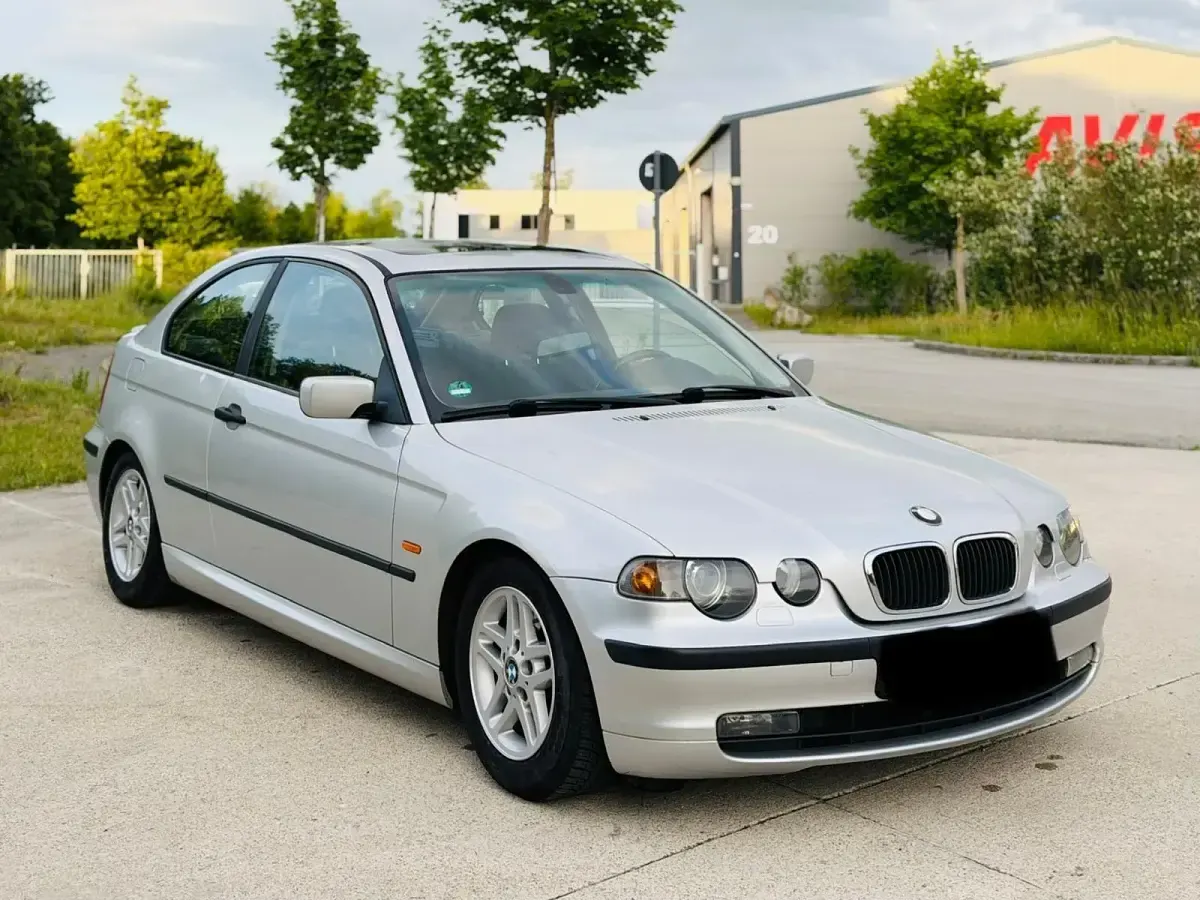 Gebraucht BMW 316 116 PS (85 kW) 2004 Silber Coupé