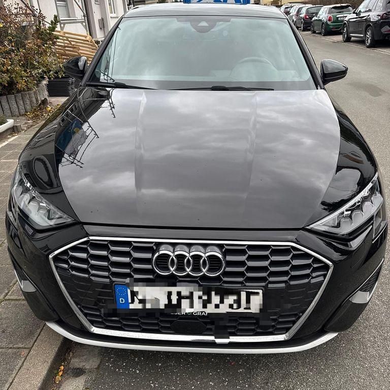 Schwarz Gebraucht 2022 Audi A3 Advanced Plus Limousine | 22.000 € (Guter Preis) - Bild 1/4