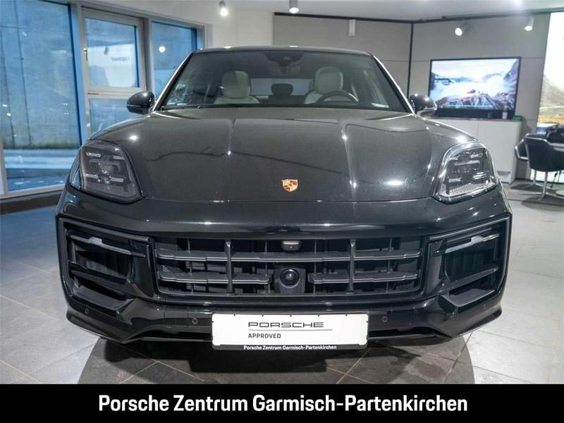 Gebraucht Porsche Cayenne 470 PS (345 kW) 2024 Schwarz SUV