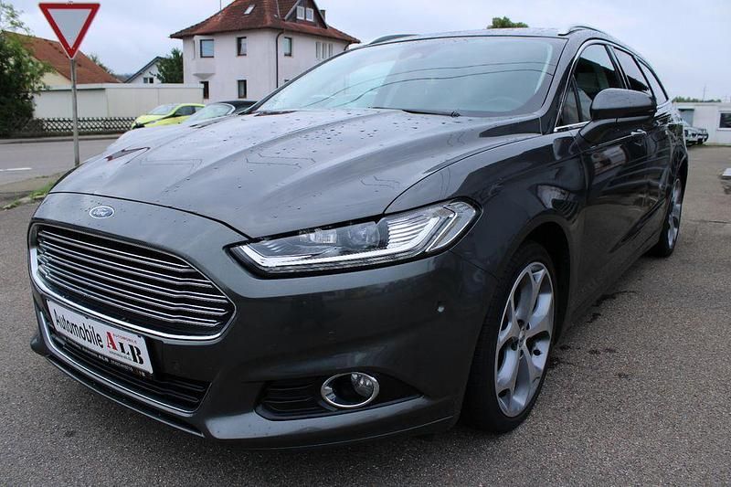 Gebraucht Ford Mondeo Titanium 150 PS (110 kW) 2017 Grau Limousine